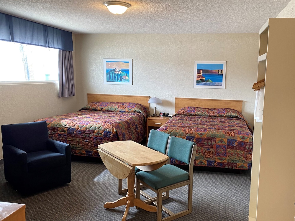 Double Room, 2 Queen Beds