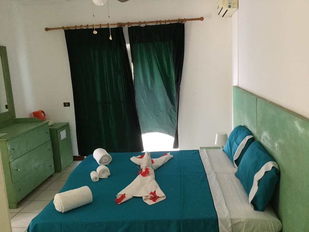 Double Room, Ocean View photo 2