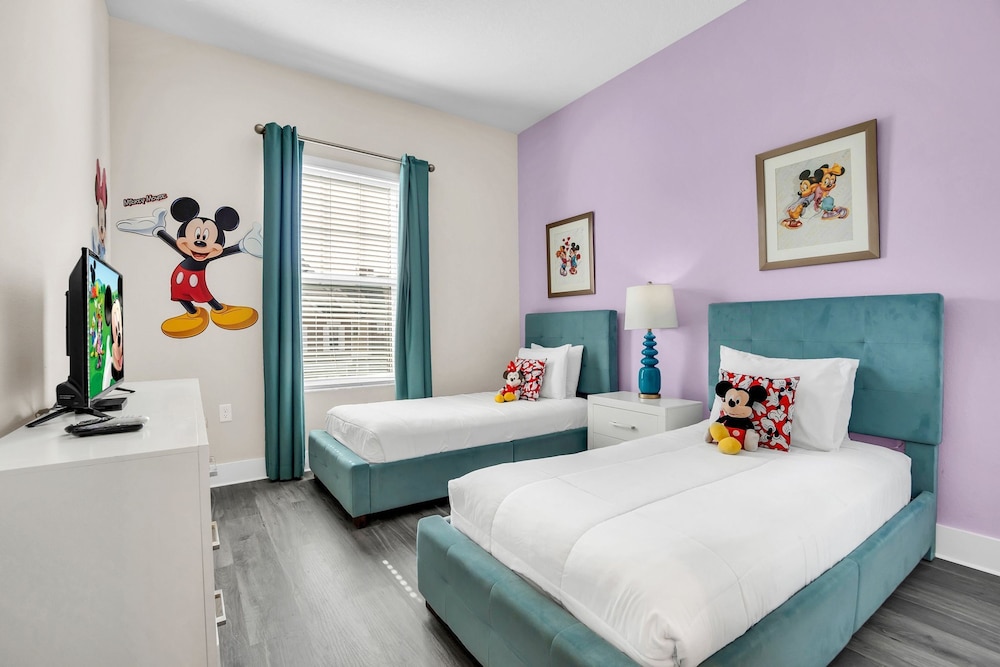 5 BR 6 Full BA Villa 5min Disney BBQ Hot Tub, Zdjęcie 25