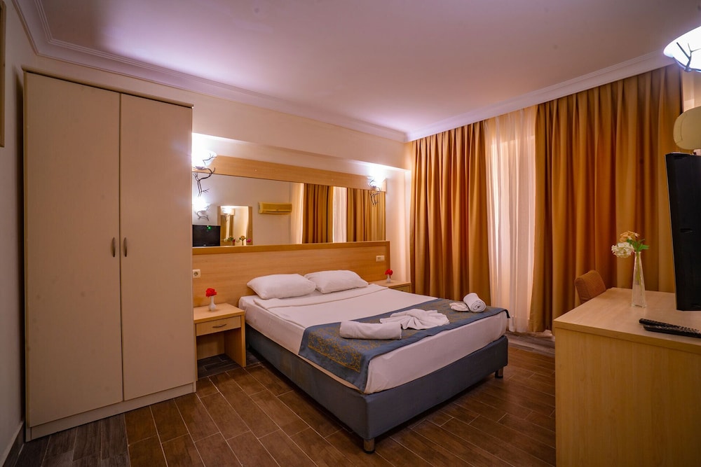Standard Room photo 1