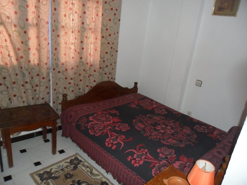 Basic Suite, 1 Bedroom, Private Bathroom, City View photo 3