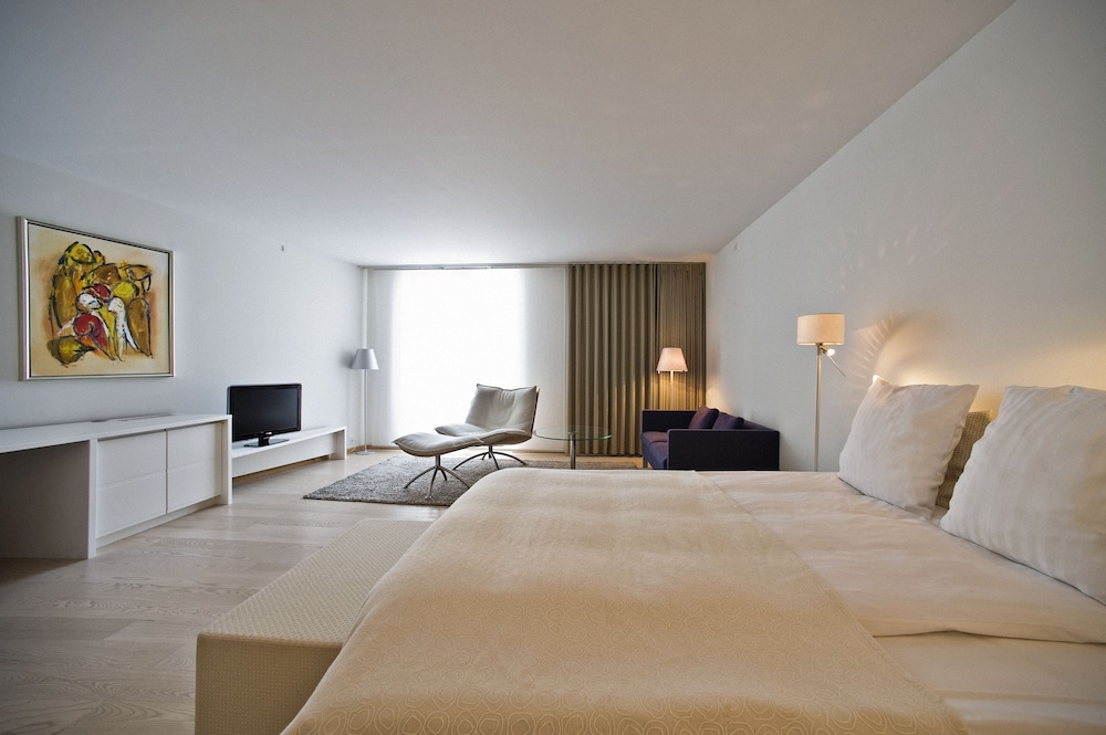 Suite photo 1