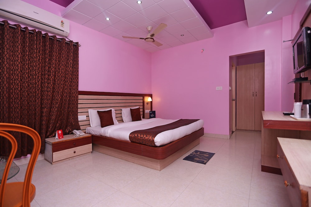 Double Room, 1 Queen Bed