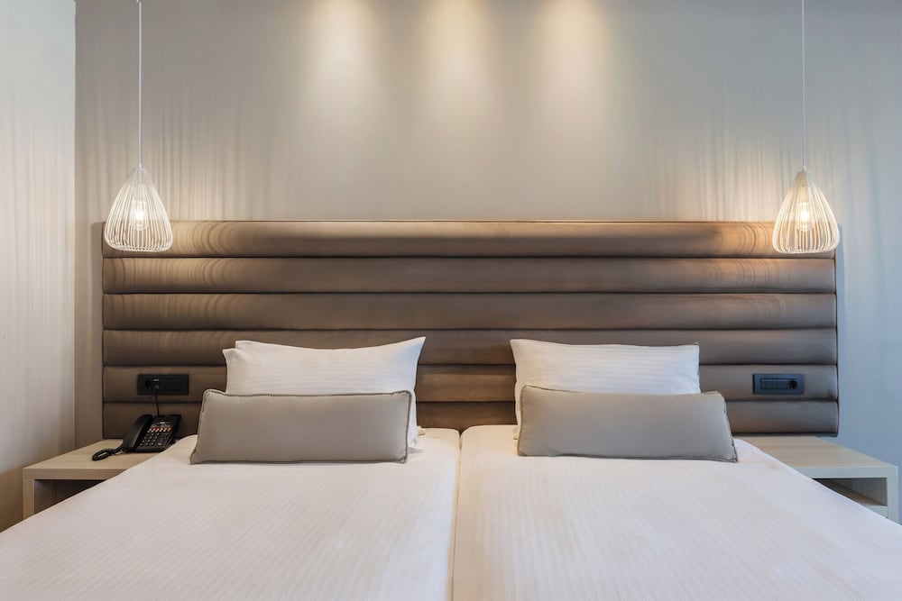 Premium Room with Garden View