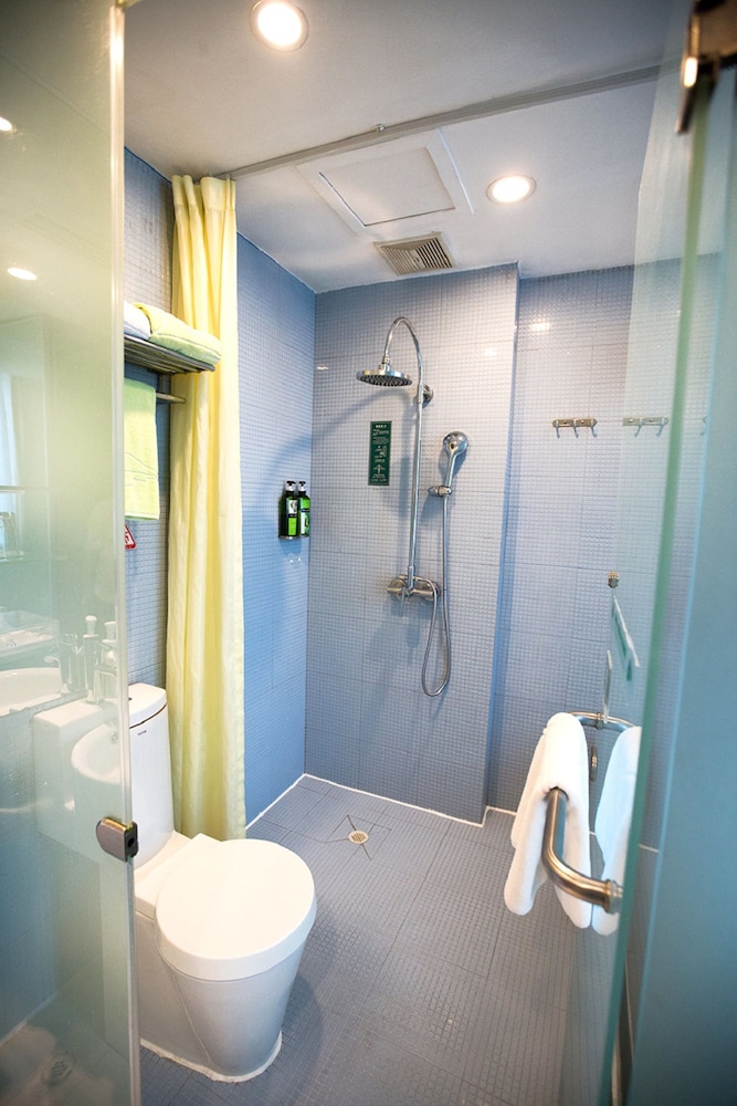 Deluxe Twin Room - Photo 2