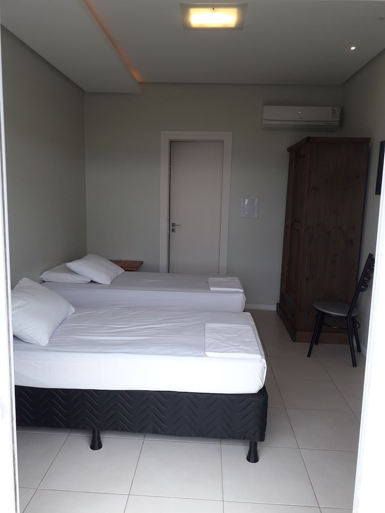 Basic Twin Room