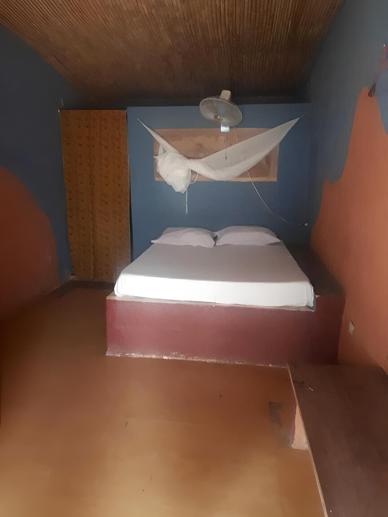 Deluxe Room, Non Smoking (Fan)