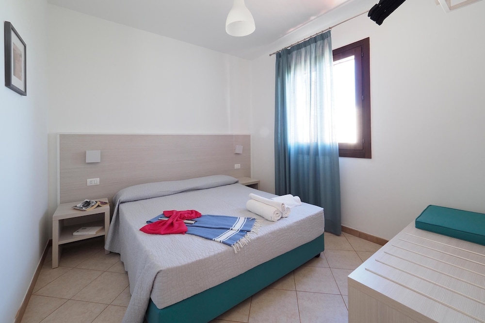 House, 2 Bedrooms