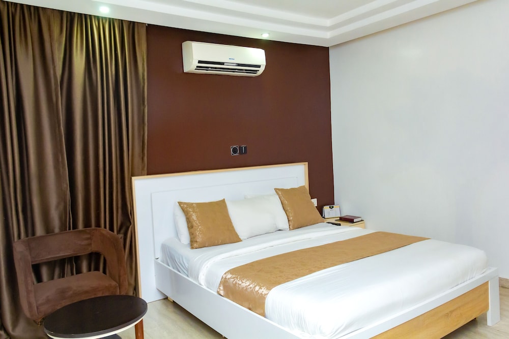 Classic Room - Photo 1
