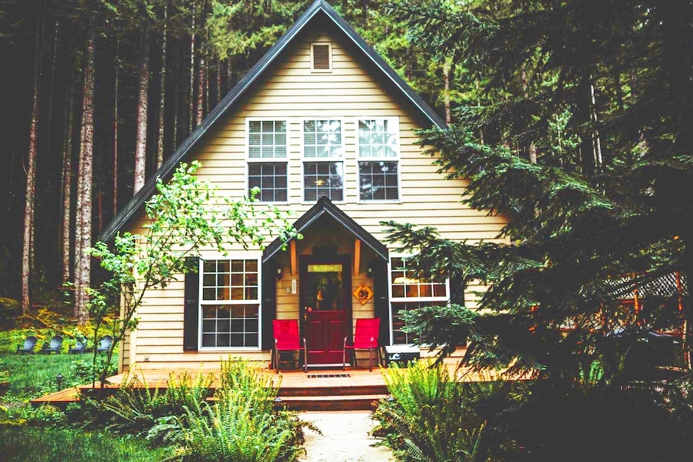 House, 3 Bedrooms photo 2