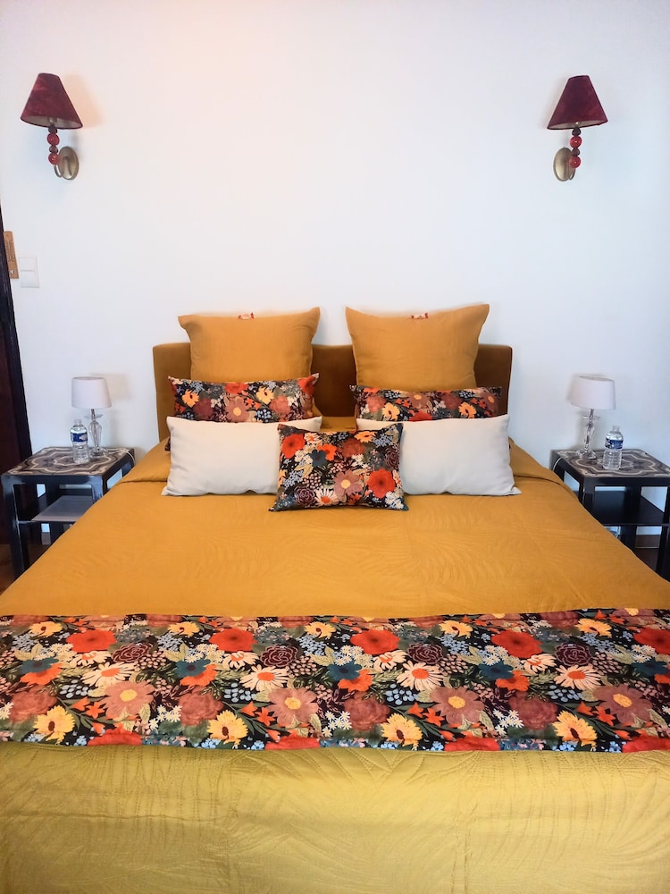 Double Room, 1 Queen Bed, Non Smoking - Photo 4