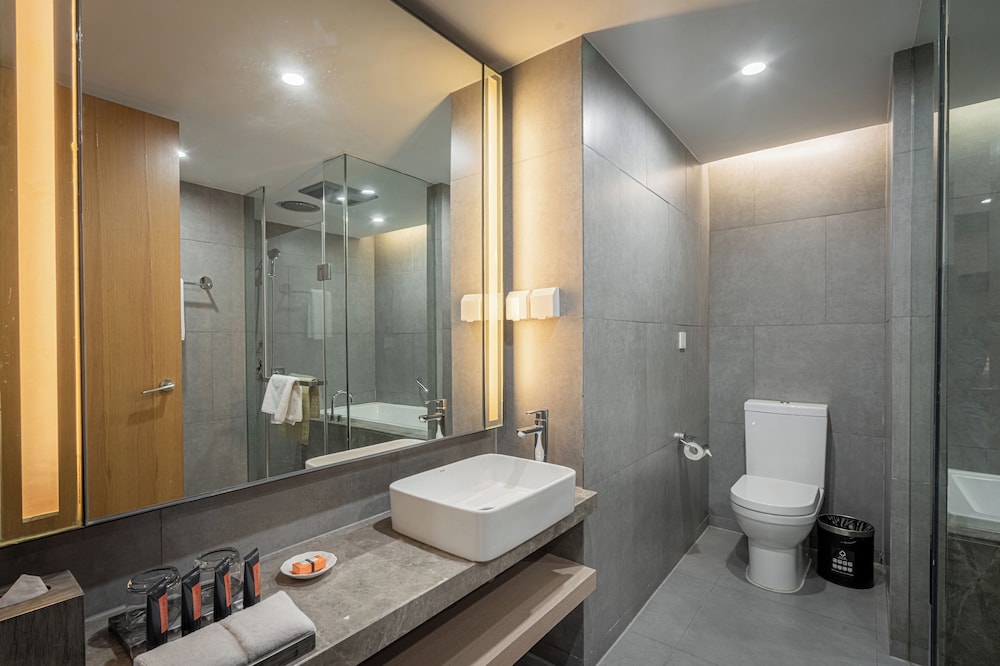 One Bedroom Deluxe - Photo 6