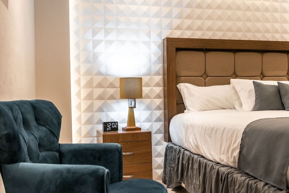 Deluxe Room, 1 King Bed