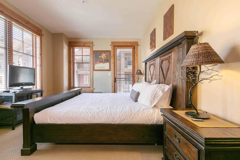 2 Bedroom - Big Horn Lodge 310