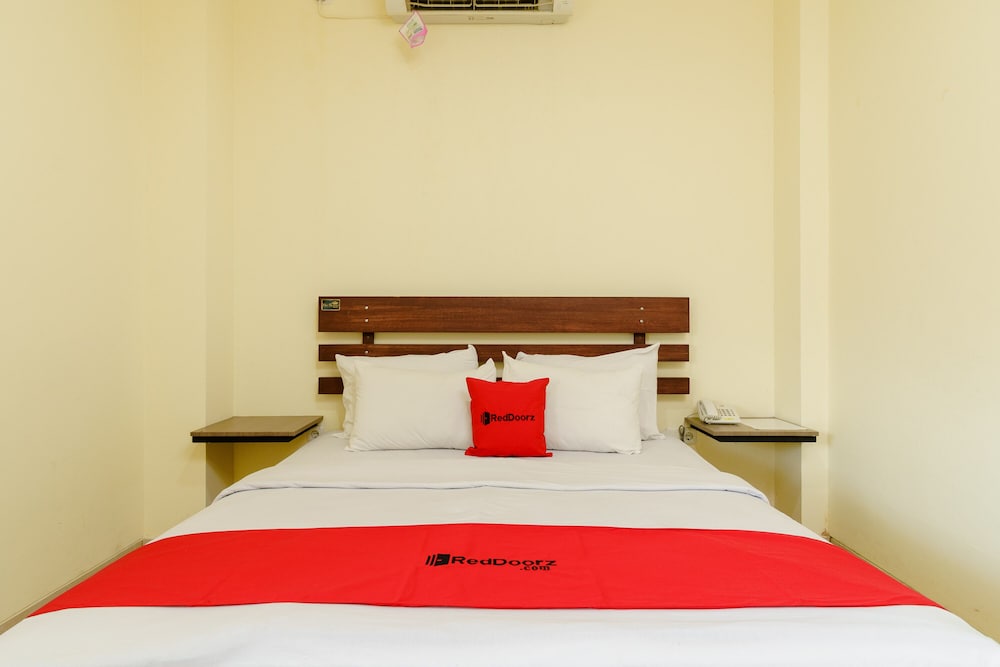 Deluxe Room - Photo 4