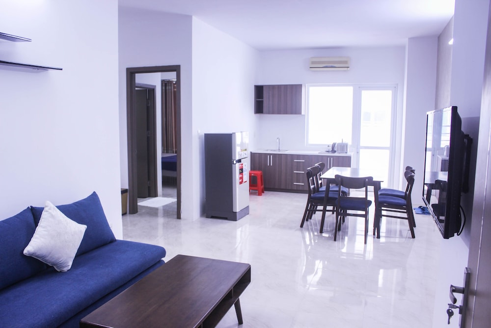 2 Bedrooms Apartment Duplex
