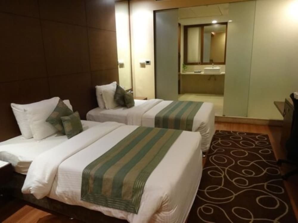 Premium Room - Photo 14