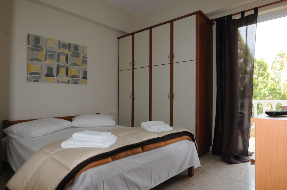 Apartment, 1 Bedroom, Ground Floor photo 1