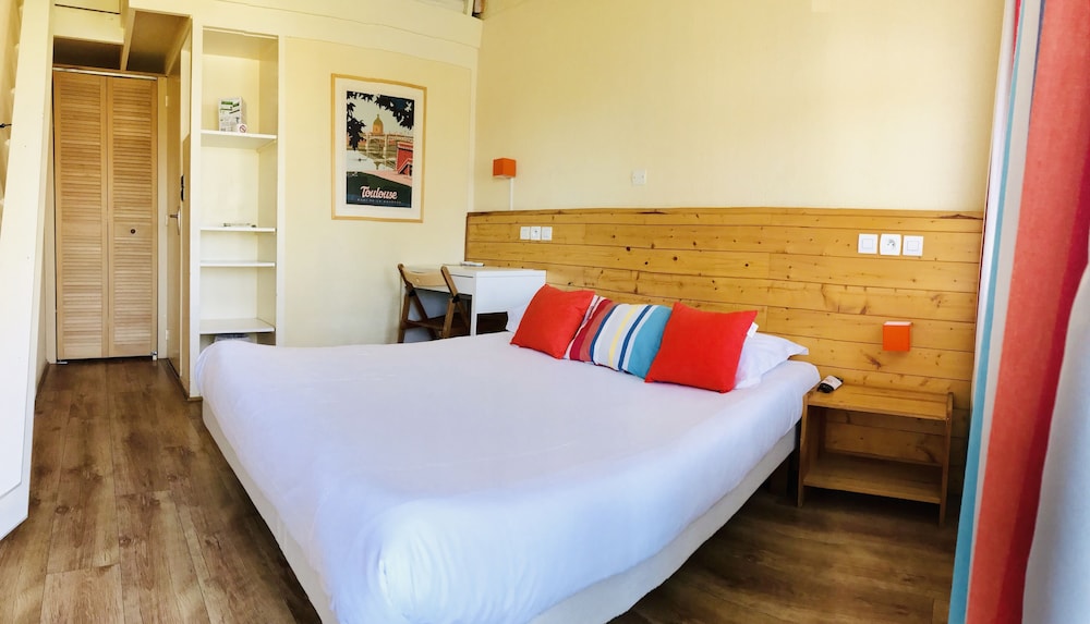 Double Room with 1 Double Bed - Photo 14