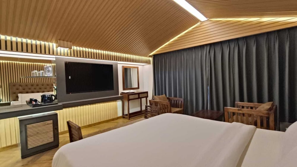 Luxury Room, 1 Bedroom photo 3
