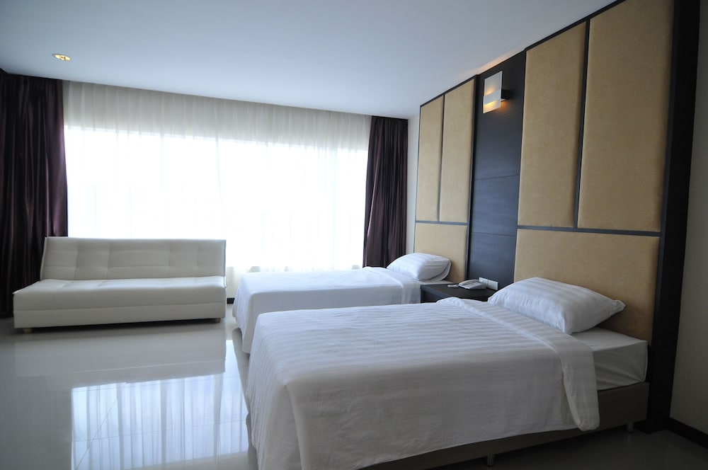 Standard Twin Room photo 3
