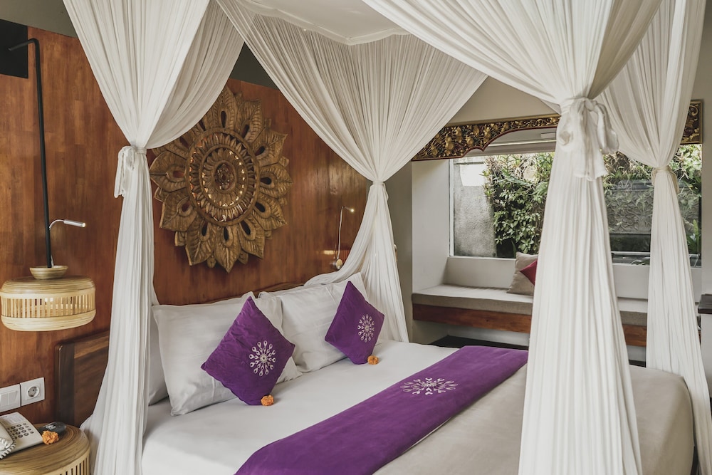 Grand 1 Bedroom Garden View Villa With Private Pool photo 2