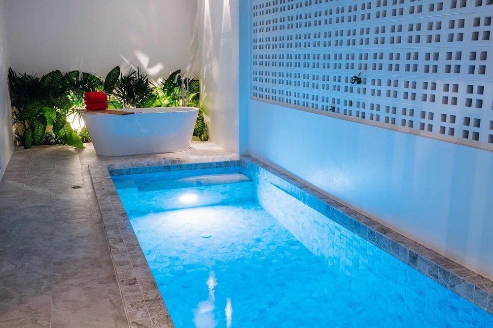 Deluxe Pool Villa - Photo 6