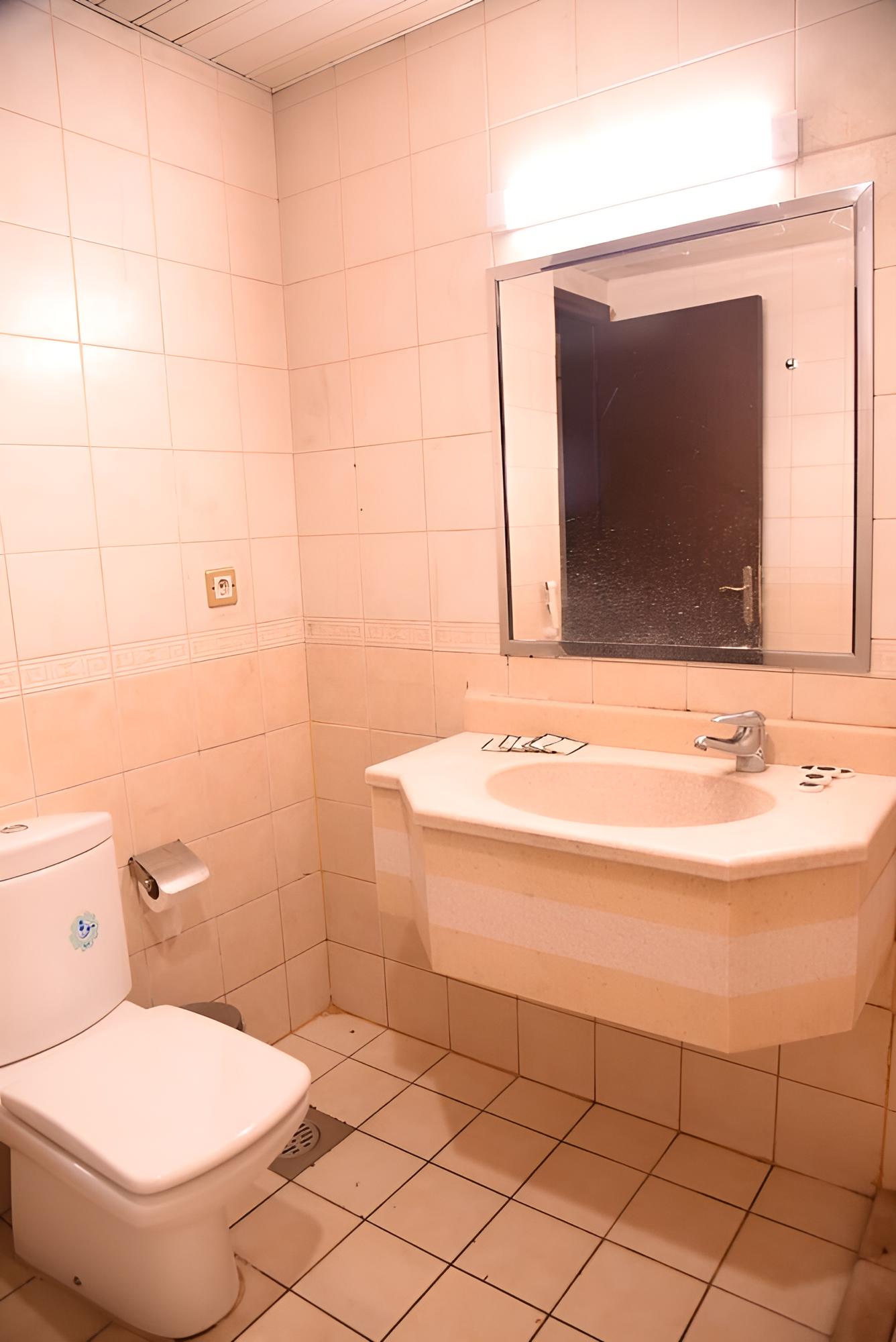 Single Room photo 3