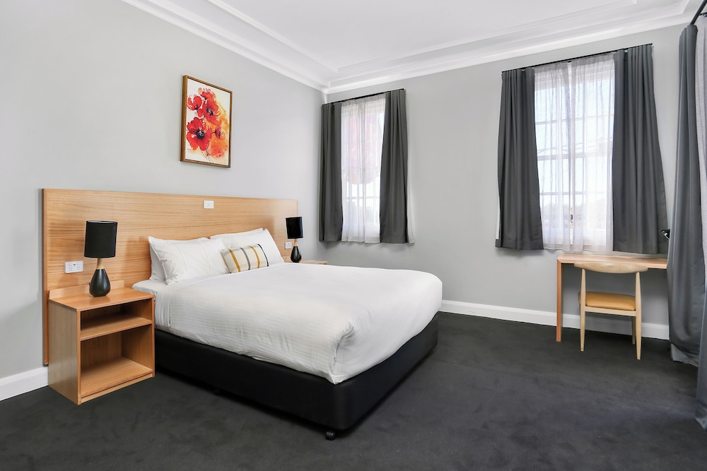 Deluxe Double Room, 1 Queen Bed, Accessible