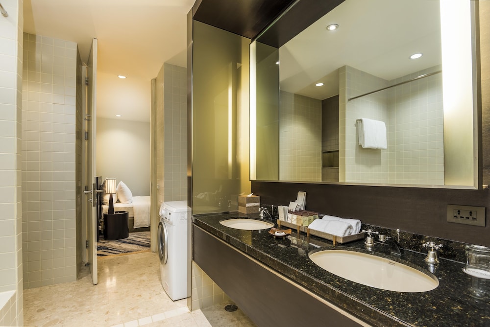 Three Bedroom Premier Suite photo