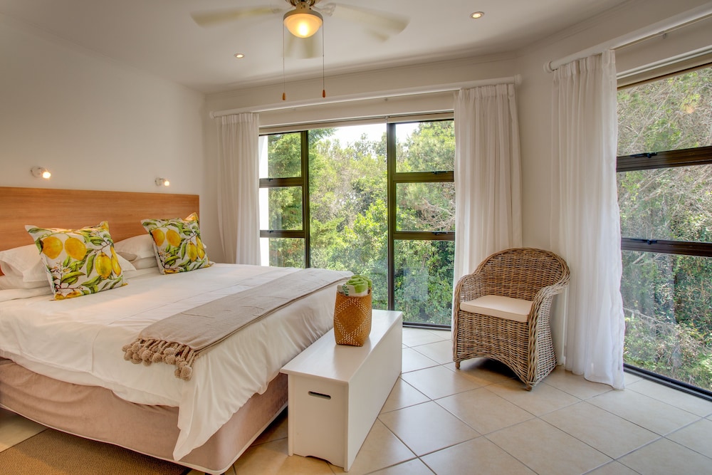 Luxury Suite photo 3