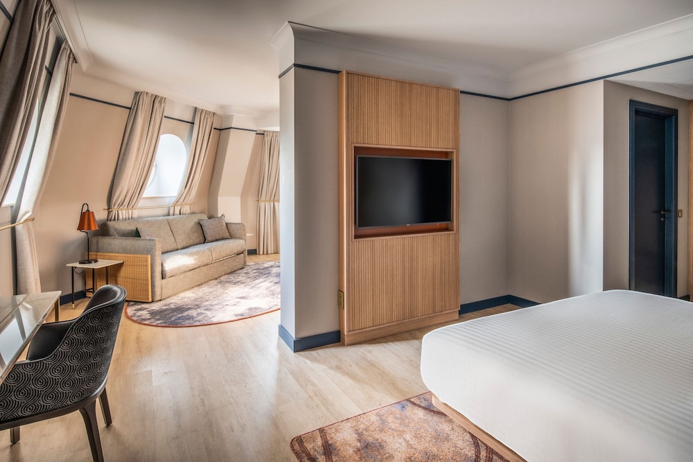 Executive Suite, 1 Double Bed thumbnail 5