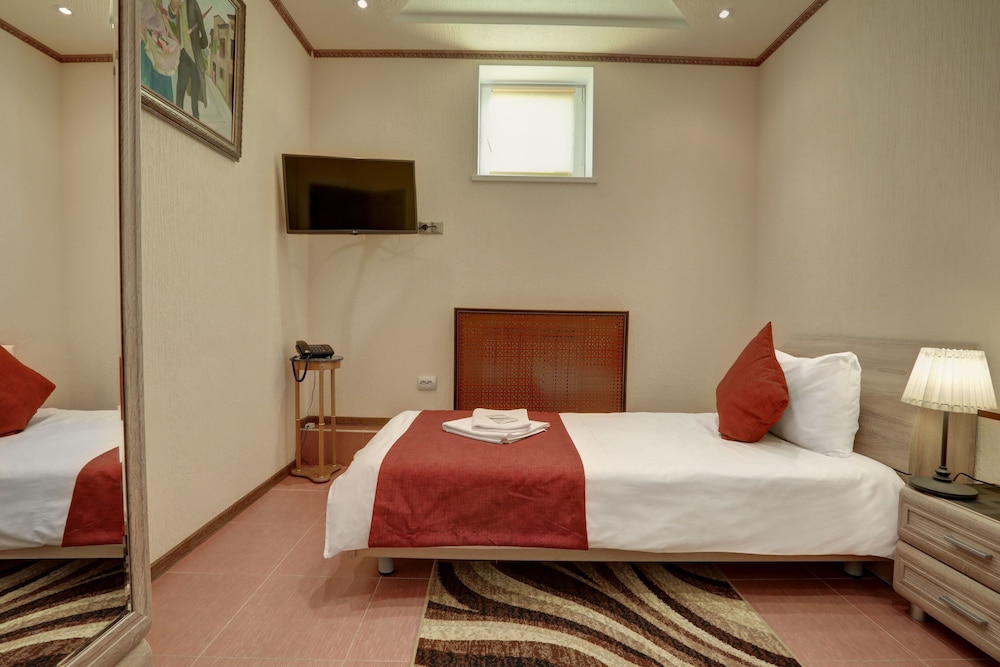 Economy Single Room