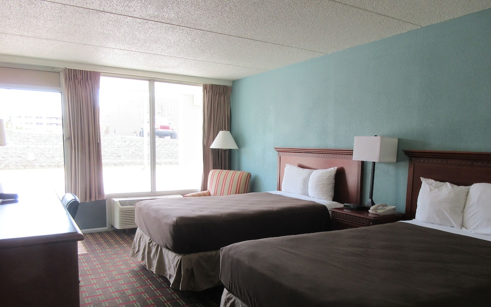Basic 1 Double Bed - Photo 2