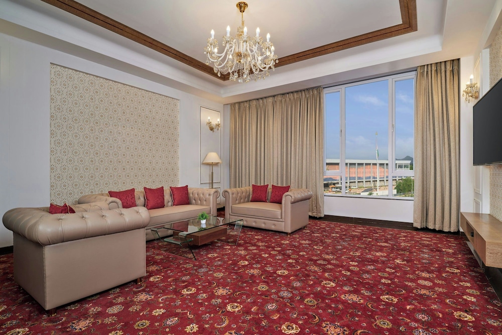 Presidential Suite, 1 King Bed, City View
