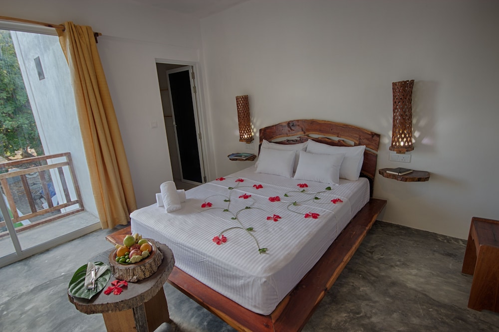 Comfort Double Room, 1 Bedroom, Garden View, Beachside