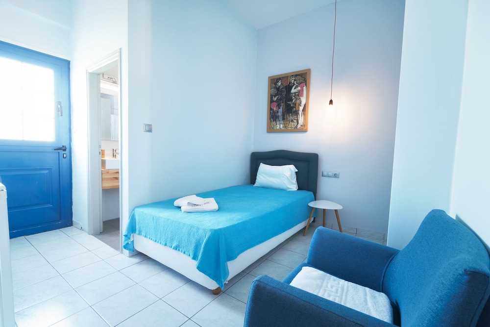 Triple Room photo 2