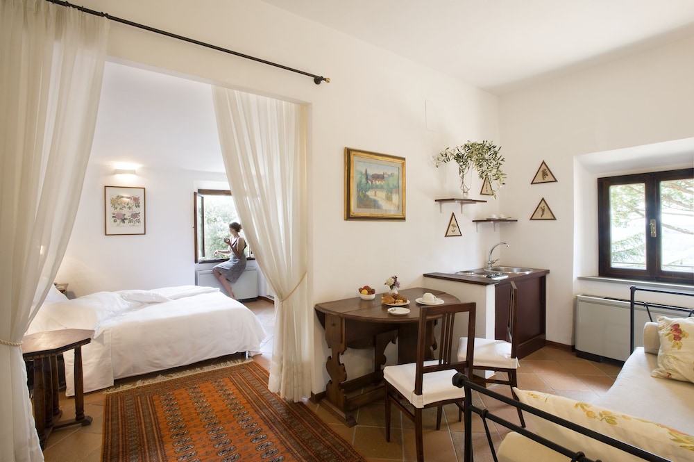 Suite (4 people) photo 3