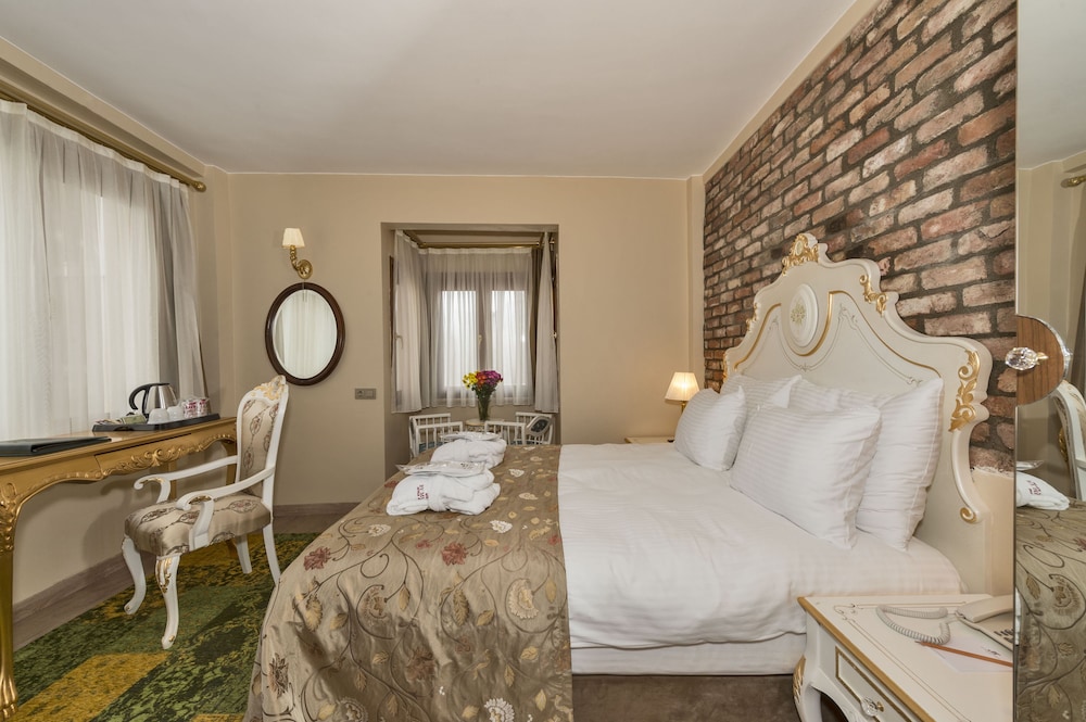Deluxe Room, City View photo 1