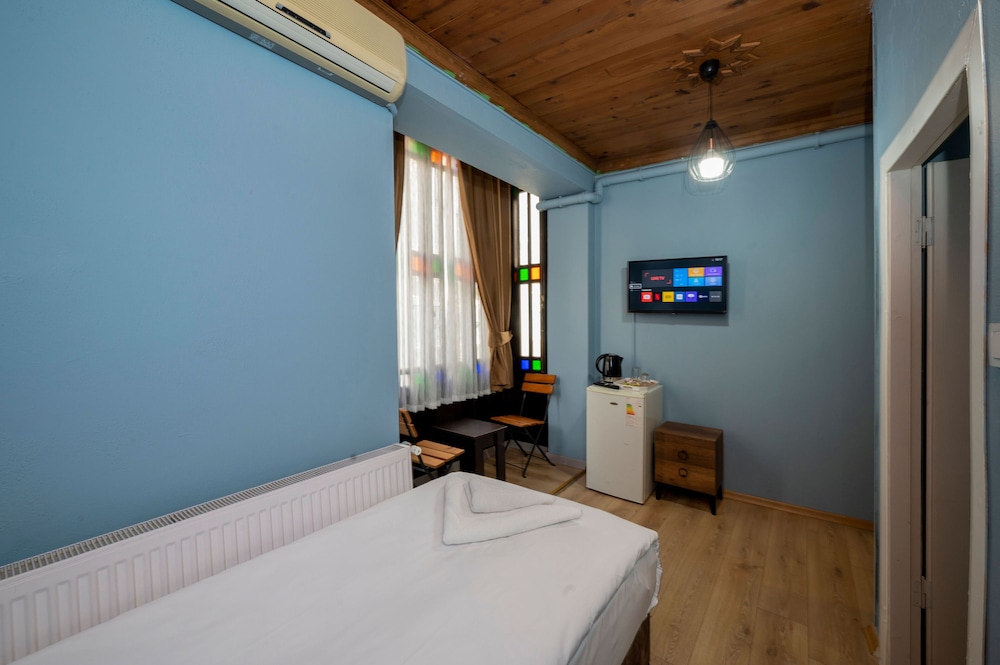Economy Single Room photo 2