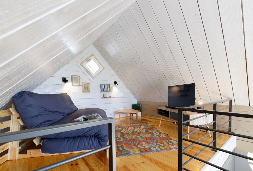 Suite - Photo 5