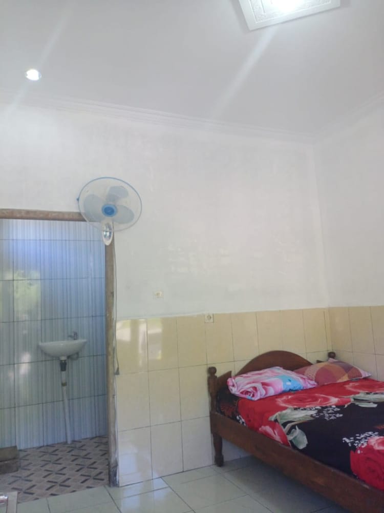 Standard Room AC (TV) photo 1