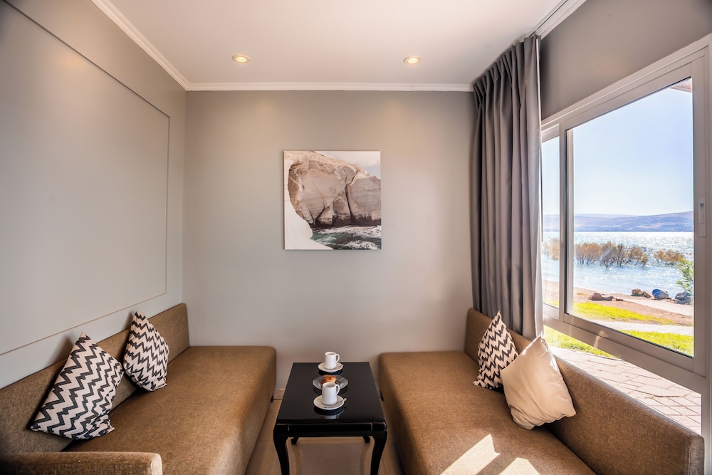 Superior Condo, Sea View photo 3