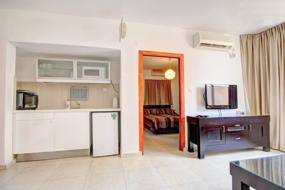 Apartment, 1 Bedroom (Ezra HaSofer St 9 Flat 6) photo 3