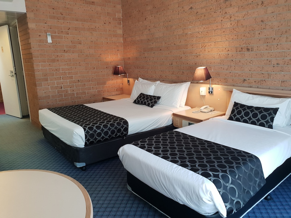 Standard Queen & Single Room photo 1