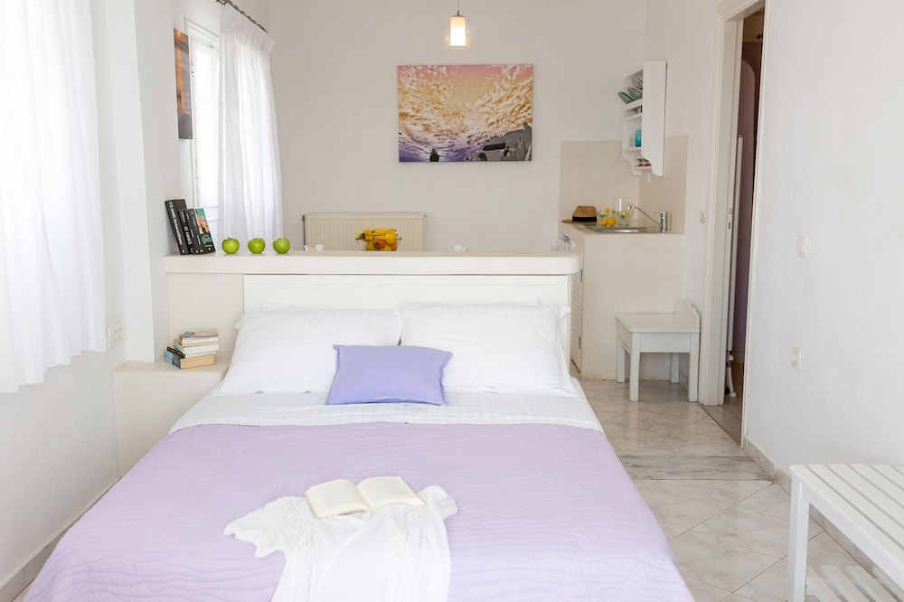 Superior Room, Balcony (Caldera View) - Photo 1
