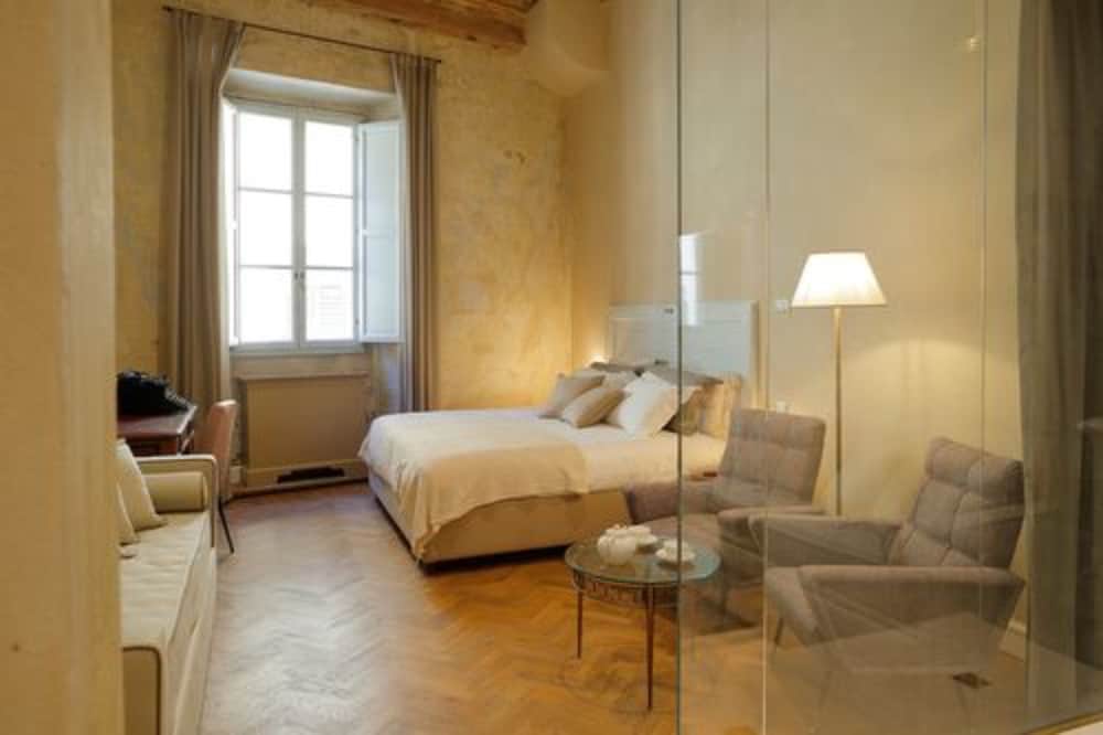 Family Triple Room photo 3