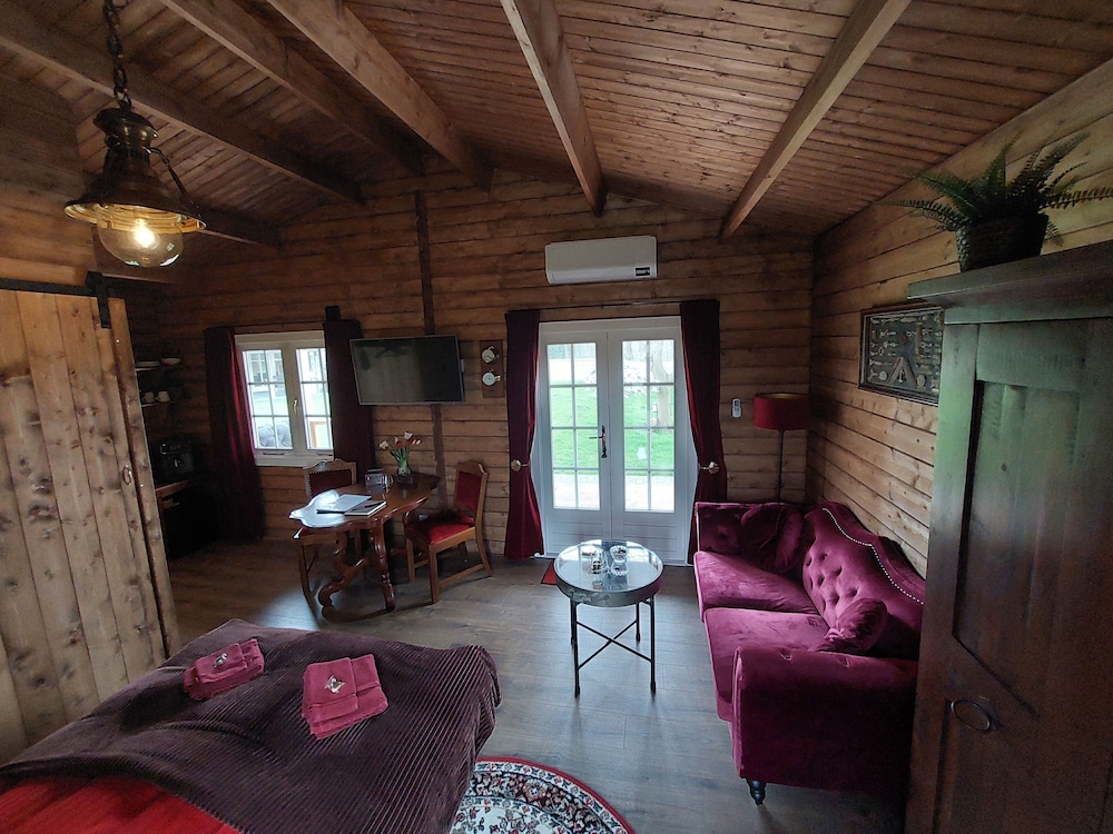 Classic Cabin photo 2