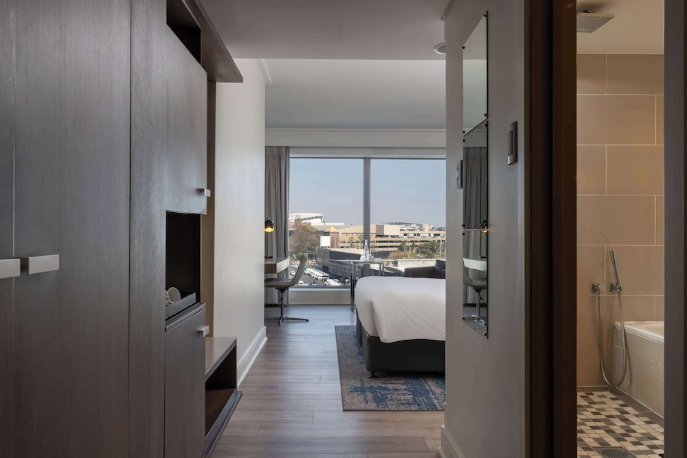Superior Room, City View (Sandton) photo 1