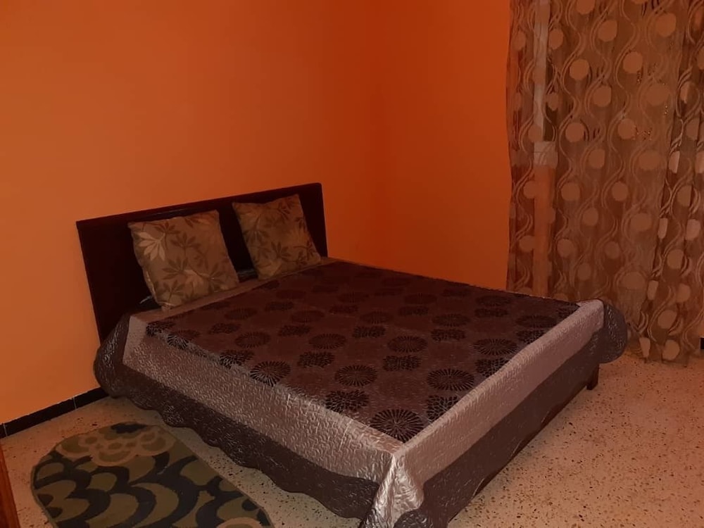 Apartment, 2 Bedrooms, Ground Floor photo 2
